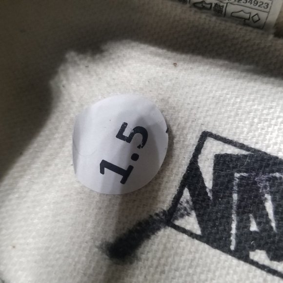 Vans Kids Slip-On Sneaker, Black & White Fabric, Childrens Size 1.5 - Picture 13 of 13